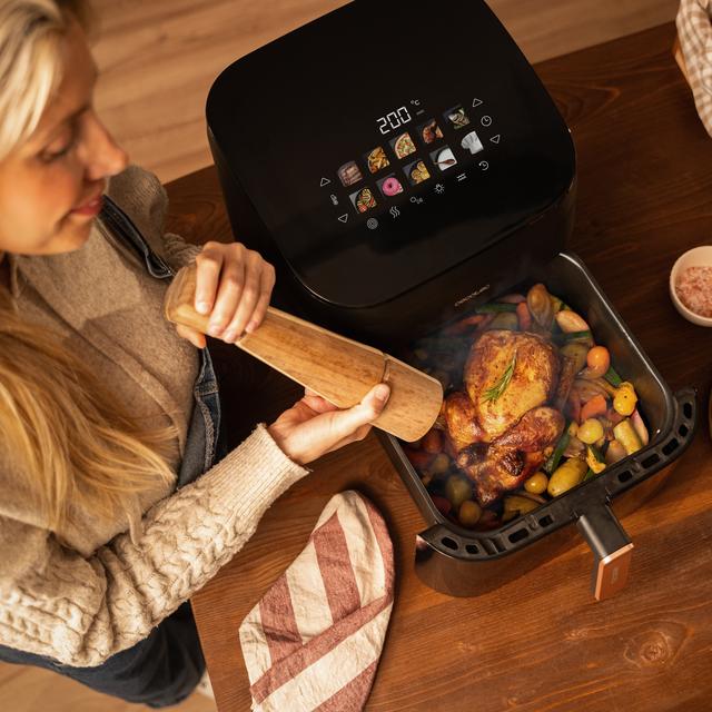 Cecofry&Grill Smokin' 6500 Freidora de aire con doble grill y ahumador para dorado perfecto y sabor de parrilla en carnes, capacidad de 6,5 litros y potencia de 2200 W para platos saludables.