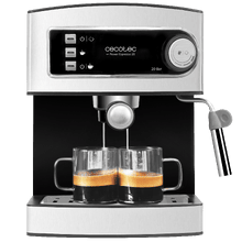 Power Espresso 20 Cafetera express para café espresso y cappuccino, con 20 bares y vaporizador orientable.