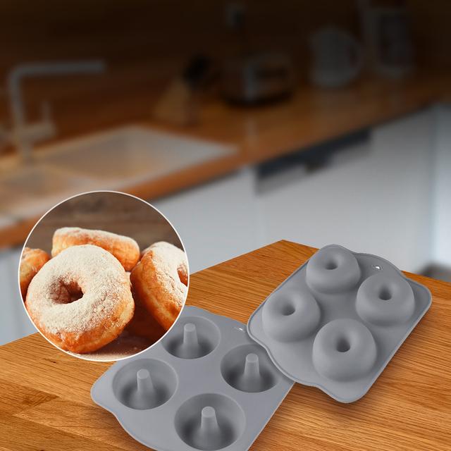 Cecofry SweetBake Pack Accessories Moldes de silicone de alta qualidade e sem BPA para donuts e muffins, escovas de silicone e é compatível com fritadeiras de 6 a 8L, oferecendo uma superfície antiaderente para uma limpeza fácil.