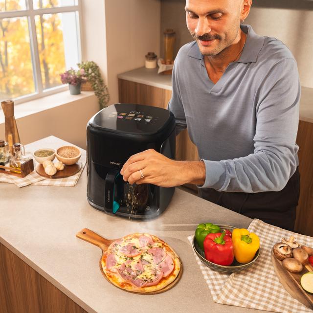 Cecofry&Grill Smokin'Prime 6500 Freidora de aire con doble resistencia para dorado perfecto y sabor de parrilla en carnes, capacidad de 6,5 litros y potencia de 2200 W para platos saludables.