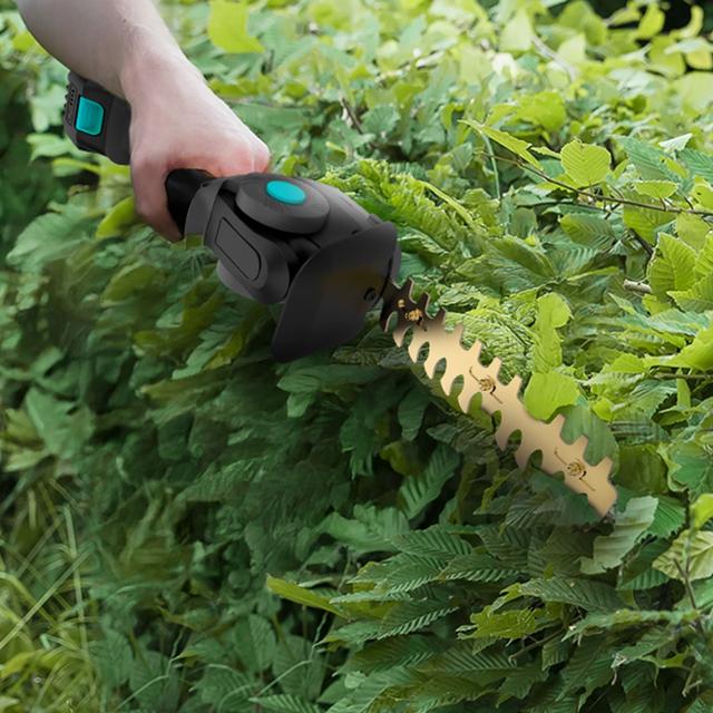 TitaniumSword 2120 Hand XL Tagliasiepi manuale 2in1. Batteria 21 V. Motore brushless, senza spazzole. Lame in titanio. Include due accessori per diversi tipi di taglio.