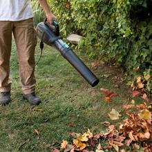 Soplador AirForce 3000 Bazooka con 3000W de potencia. Velocidad hasta 225km/h. Volumen hasta 850m³/h. Velocidad regulable. Ligero.