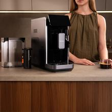 Cremmaet Lungo Steam Machine à café super-automatique avec buse vapeur et unité de traitement de 20 g.