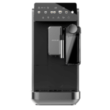 Cremmaet Lungo Latte Cafetera automática con unidad de procesado de 20 g para cafés más intensos y aromáticos. Incluye depósito de leche de 240 ml y ofrece 7 bebidas diferentes con un panel táctil intuitivo. Incorpora molinillo de acero inoxidable, depósito de agua de 2 L y 19 bares de presión.