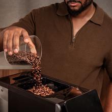 Cremmaet Lungo Latte Cafetera superautomática con depósito de leche y unidad de procesado de 20g.