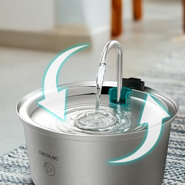 Pumba 3200 Refresh Inox Fontaine automatique pour animaux de compagnie d'une capacité de 3,2 litres, en acier inoxydable, avec design en cascade.