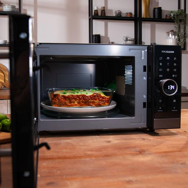 Proclean 6120 Microondas táctil y digital de 23L y 800W con grill de 1000W.