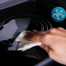 Proclean 6040 Flatbet Door Microondas digital con botones táctiles y knob de 23L y 800W.
