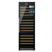 Bolero GrandSommelier Tri 160000 SBI preta, Adega climatizada semi-integrada, com ventilação frontal, capacidade para 160 garrafas, 3 zonas de temperatura (superior 12-22ºC, intermediária 5-22ºC, inferior 12-22ºC), tela sensível ao toque TFT colorida, ventilação assistida, sistema NoFrost, 10 prateleiras de madeira, filtro de carvão ativado e iluminação interna em LED.