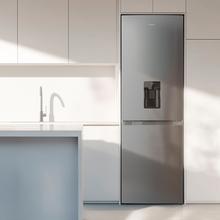 Bolero CoolMarket Combi 296 DF WD Dark Frigorífico combi en inox oscuro con función DeFrost de 185x60cm, Volumen de conservación de 296 Litros, dispensador de agua integrado, Iluminación interior y Cajón para frutas y verduras.