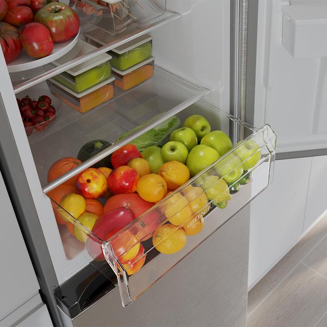Bolero CoolMarket Combi 296 DF WD Inox Frigorífico combi en inox con función DeFrost de 185x60cm, Volumen de conservación de 296 Litros, dispensador de agua integrado, Iluminación interior y Cajón para frutas y verduras.