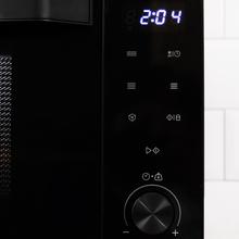 Proclean 6140 Flatbet Door Micro-ondas digital com botões tácteis e botão 23L e 800W com grill de 1000W.