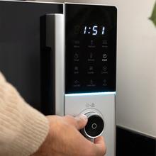 Proclean 2500 Microondas digital con botones táctiles y knob de 25L y 850W.