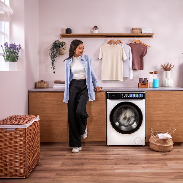 Bolero DressCode 8970 Direct Drive Lavadora de 8 kg color blanco y clase A, con motor Direct Drive y  1400 rpm, 11 programas, pantallaFullColor, puerta XXL y función vapor SteamMax, Spa Care, Soil Level, Delay End, My Fav, luz interior, Drum Clean Plus y Stop&Go