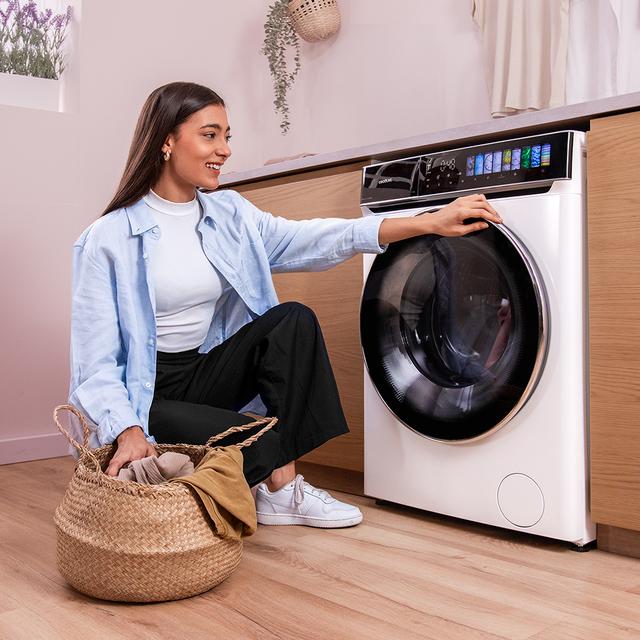 Bolero DressCode 8970 Direct Drive Lavadora de 8 kg color blanco y clase A, con motor Direct Drive y  1400 rpm, 11 programas, pantallaFullColor, puerta XXL y función vapor SteamMax, Spa Care, Soil Level, Delay End, My Fav, luz interior, Drum Clean Plus y Stop&Go