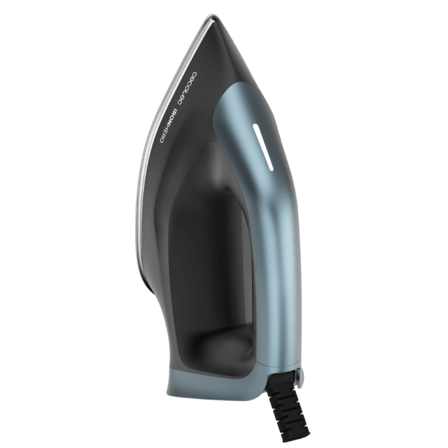 IronHero H-2800 Professional Station Centro de planchado vertical de 2800 W con suela cerámica Turbo Slide. Ofrece 150 g/min de vapor continuo y golpe de 550 g/min. Incluye bomba automática, sistema antigoteo, doble calentamiento Dual Steam Pro, tres modos automáticos, sistema antical Cyclo Clean y apagado automático Smart Auto Off. Ideal para arrugas profundas y tejidos gruesos.