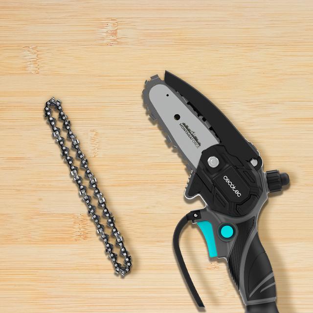 MontanaForce 4000 Hand Sierra de podar 4". Batería 21V. Engrasador a botón. Incluye maletín, cadena extra y set de accesorios.