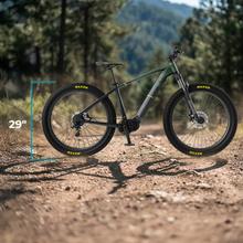 XC Eros Large Descubre la bicicleta eléctrica de montaña diseñada para aventureros. Con ruedas de 29", autonomía de hasta 112 Km, suspensión delantera y frenos hidráulicos Shimano MT200, esta bici es tu aliada perfecta para conquistar cualquier terreno.