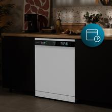 Bolero Aguazero 6320 Bolero 60 cm integrierbarer Geschirrspüler Weiß mit 15 Maßgedecken, Klasse D, 8 Programmen, XXL-FullColor-Display, Smart Wash, UV-Licht, Turbo Dry+, AutoClean, Halbe Beladung, Delay Start, Kindersicherung und dritter Korb