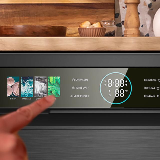 Bolero Aguazero 6320 Dark Bolero 60 cm integrierbarer Geschirrspüler dark inox mit 15 Maßgedecken, Klasse D, 8 Programmen, XXL-FullColor-Display, Smart Wash, UV-Licht, Turbo Dry+, AutoClean, Halbe Beladung, Delay Start, Kindersicherung und dritter Korb