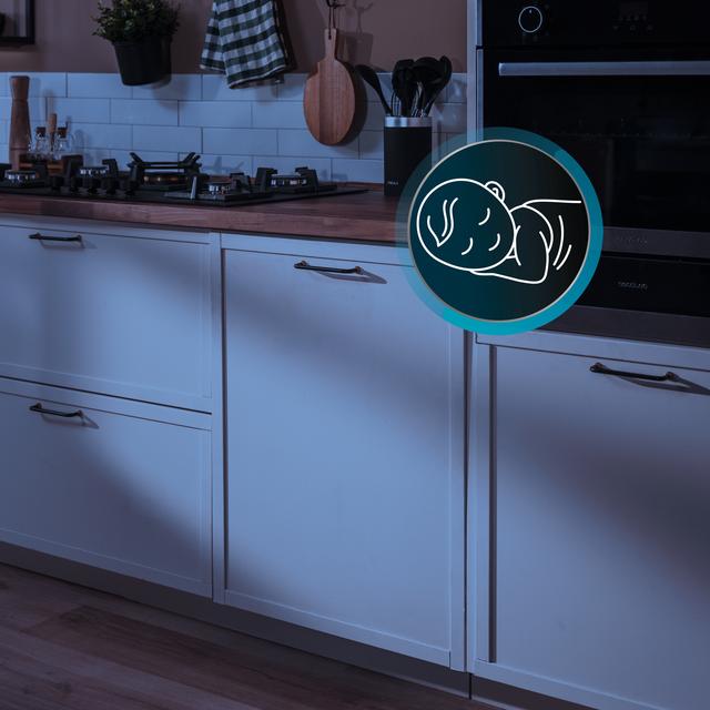 Bolero Aguazero 6620 Full-BI Lave-vaisselle Bolero encastrable de 60 cm avec capacité pour 15 couverts, classe C, 8 programmes, moteur Inverter, écran FullColor, Smart Wash, UV Light, Turbo Dry+, AutoClean, Demi-charge, Dual Zone Wash, Delay Start, ChildLock, deux paniers et tiroir à couverts