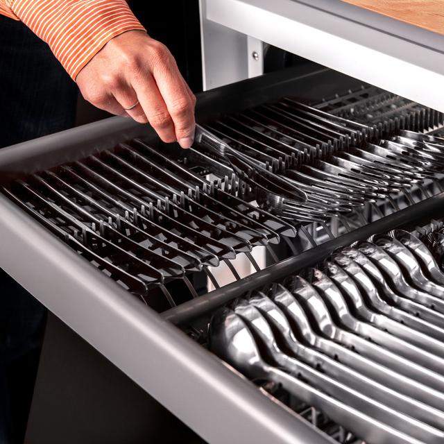 Bolero Aguazero 6620 Full-BI Matt White Glass Lave-vaisselle Bolero encastrable en verre blanc de 60 cm avec capacité pour 15 couverts, classe C, 8 programmes, moteur Inverter, écran FullColor, Smart Wash, UV Light, Turbo Dry+, AutoClean, Demi-charge, Dual Zone Wash, Delay Start, panier supérieur réglable et tiroir à couverts.