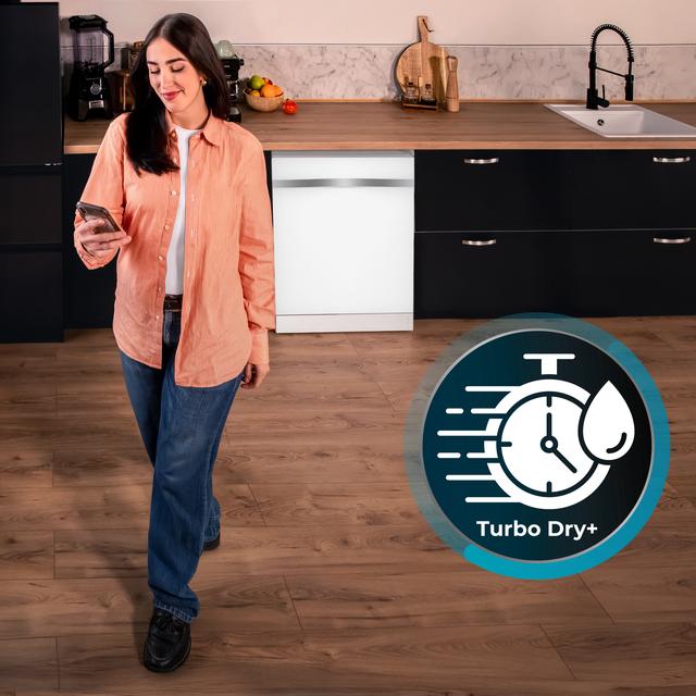 Bolero Aguazero 6620 Full-BI Matt White Glass Lave-vaisselle Bolero encastrable en verre blanc de 60 cm avec capacité pour 15 couverts, classe C, 8 programmes, moteur Inverter, écran FullColor, Smart Wash, UV Light, Turbo Dry+, AutoClean, Demi-charge, Dual Zone Wash, Delay Start, panier supérieur réglable et tiroir à couverts.