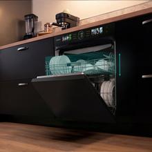 Bolero Aguazero 6620 S-BI Lavavajillas Bolero semi-integrable de 60 cm con 15 servicios, Clase C, 8 Programas, Motor Inverter, pantalla FullColor XXL, Smart Wash, UV Light, Turbo Dry+, AutoClean, Half Load, Dual Zone Wash, Delay Start, ChildLock, bandeja superior ajustable y tercera bandeja