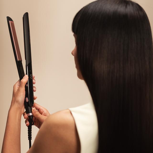 Lisse Keratin Essence RitualCare Keratin Essence: Plancha de Pelo Estrecha con Cable, Función HeatMax, 130-230ºC, Revestimiento Cerámico con Queratina y Aceite de Argán, Bloqueo de Placas, Apagado Automático, Incluye Bolsa de Viaje