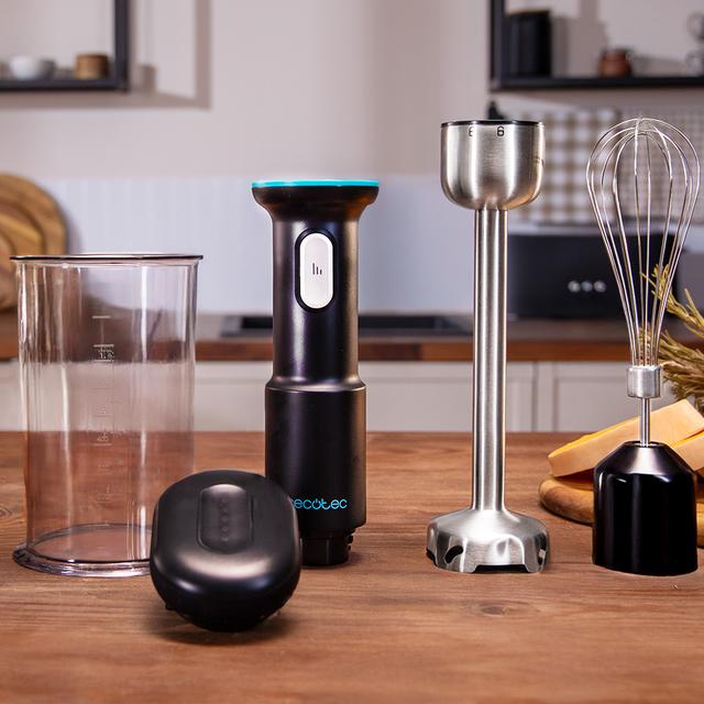 BlendGo Hand Batidora de mano con batería, indicadores luminosos, protección avanzada y accesorios para una experiencia de cocina superior.
