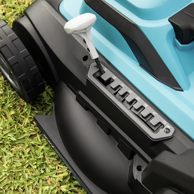 Terrenator 460 Flex Z Auto Cortacésped cable con 2000W. Ancho de corte 46cm. Propulsión automática. Cambio de altura sistema Z-Tech. 4in1 con mulching. Ruedas traseras XL. Seguidad con tecnología BeltDrive.