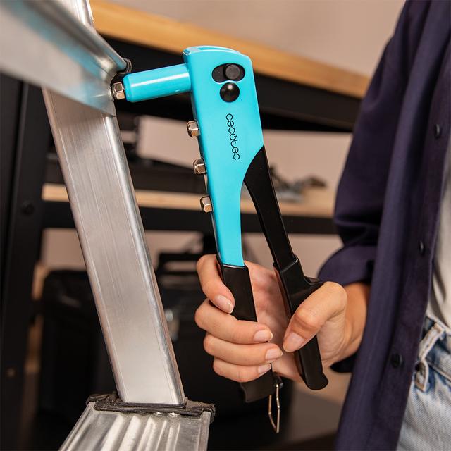 FixerForce Rivettatrice manuale. Compresi 4 ugelli di diverse dimensioni e punte per trapano. 400 rivetti inlusi.