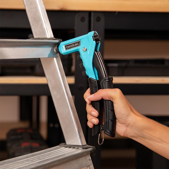 Remachadora manual FixerForce 4000 Full equip Rivettatrice manuale. Regolazione senza chiave. Compresi 4 ugelli di diverse dimensioni e punte per trapano.  Valigetta e 400 rivetti inclusi.