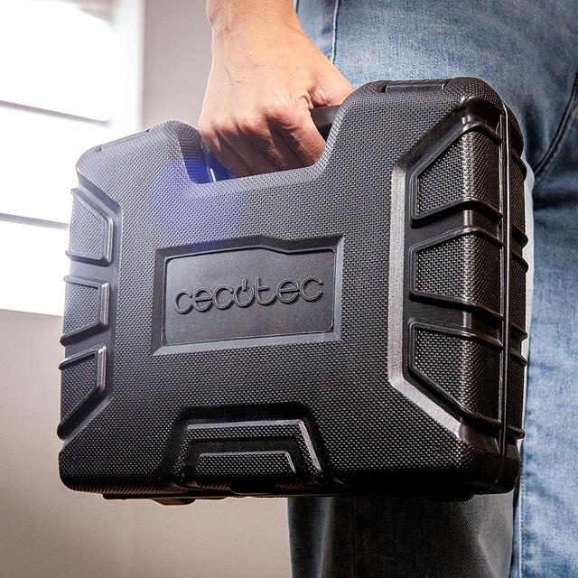 Multihand 200 Power Mini outil multifonction d'une puissance de 200 W. Écran pour le contrôle et le réglage de la vitesse. Inclus : coffret et 256 accessoires.