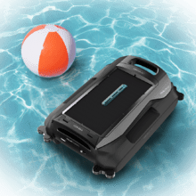 Conga Pooldroid AquaSkater Robots limpiapiscinas para la superficie solar