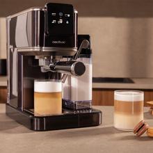 Cafelizzia ColdBrew Latte Cafetera semiautomática con sistema Coldbrew, pantalla táctil y depósito de leche.