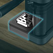 Power Espresso ColdBrew Latte Dark Halbautomatische Kaffeemaschine mit Coldbrew-System, Touchscreen-Display und Milchbehälter.