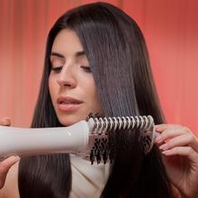 Air DryBold Cepillo de aire con placas calefactoras, 1200W, Seca, Alisa, Moldea, Da Volumen y Desenreda, Generador de Iones, Temperaturas Controladas para Cabello Húmedo y Seco, 3 Modos de Uso, Punta Fría para Moldeado Cómodo