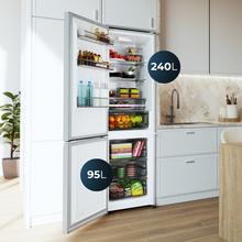 Bolero CoolMarket Combi 335 Grey E Réfrigérateur-congélateur gris pose libre, 195,3 cm de hauteur, 59,5 cm de largeur, capacité de 335 L, No Frost, compresseur Inverter Plus, compartiment Fresh Flex 0 ºC avec contrôle de l'humidité, Multi AirFlow, Fast Cooling et Fast Freezing, bac à fruits et légumes, lumière LED, contrôle électronique, porte réversible, clayettes en verre et classe E.
