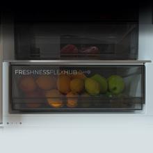Bolero CoolMarket Combi 409 White E Frigorífico Combi Blanco, MAX INSIDE con VIP tech, Cajón Variable 6 temperaturas con control de humedad, Total No Frost, Compresor Inverter Plus, Multi AirFlow, 409 L, 185x59,5cm, Funciones Fast Cooling y Fast Freezing, Modo Smart, Green HUB XL, Display Exterior, Puertas Reversibles, Bandejas Cristal, Clase E.