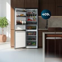 Bolero CoolMarket Combi 409 Black Glass C Frigorífico Combi Cristal Negro, Clase C, MAX INSIDE con VIP tech, Cool Matrix, Cajón Variable 6 temperaturas con control de humedad, Total No Frost, Compresor Inverter Plus, Multi AirFlow, 409 L, 185x59,5cm, Funciones Fast Cooling y Fast Freezing, Modo Smart, Green HUB XL, Display Exterior, Puertas Reversibles, Botellero y Bandejas Cristal.