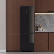 Bolero CoolMarket Combi 456 Black Glass C Kombikühlschrank aus schwarzem Glas, Klasse C, MAX INSIDE mit VIP-Technologie, Cool Matrix, Schublade mit variabler 6-Temperaturen-Einstellung und Feuchtigkeitskontrolle, Total No Frost, Inverter Plus-Kompressor, Multi AirFlow, 456 l, 201 x 59,5 cm, Schnellkühl- und Schnellgefrierfunktionen, Smart-Modus, Green HUB XL, Außendisplay, Türen umkehrbar, Flaschenregal und Glastabletts.