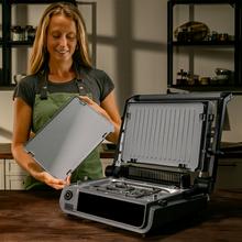 Rock'nGrill 2000 Smash PerfectCook Griglia elettrica da 2000 W con tecnologia Smokeless, che regola il tempo e la temperatura in funzione della modalità e il punto di cottura selezionati, piastre estraibili con rivestimento RockStone lavabili in lavastoviglie e apertura 180º.