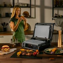 Rock'nGrill 2000 Smash PerfectCook Griglia elettrica da 2000 W con tecnologia Smokeless, che regola il tempo e la temperatura in funzione della modalità e il punto di cottura selezionati, piastre estraibili con rivestimento RockStone lavabili in lavastoviglie e apertura 180º.