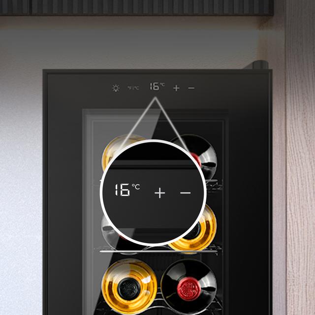 Bolero GrandSommelier 600 CoolCrystal Vinoteca Termoeléctrica, Capacidad 6 Botellas, Silenciosa 35dB, Temperatura 8 a 18ºC, Humedad 50%-80%, Estantes Metálicos, Control Táctil, Clasae E, Luz LED, Negra