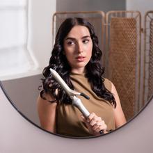 SurfCare CurlClip SurfCare CurlClip: Rizador de Pelo con Pinza de 25 mm, Revestimiento de Cerámica con Queratina y Aceite de Argán, Calentamiento rápido, 5 Temperaturas, Apagado Automático, Guante y Bolsa de Termorresistente, Cable Giratorio