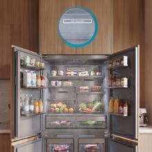 Bolero CoolSilver 4D BI 526 Elite D: Frigorífico Americano 4 Puertas Integrable Premium con Acabado Elite Grey, Ventilación Frontal-Inferior, Profundidad Inferior a 60cm, Sistema de Iluminación adaptativa en bandejas, Pure CoolMatrix, Freshness Flex HUB, CryoFreeze HUB, Humidity Flex HUB, Ultra Fast Freezing -35ºC, Display Full Color en cajón, Total NoFrost y Compresor Inverter Plus.