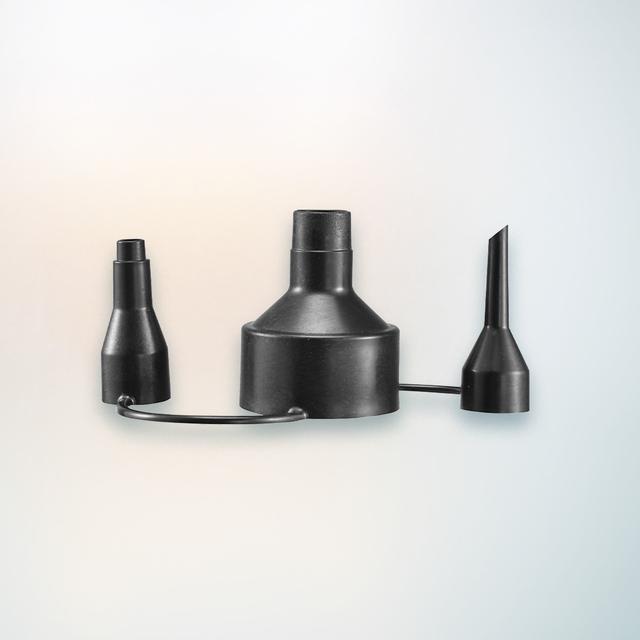 Soplador AirForce 720 Soffiatore con cavo con potenza di 700 W. Libertà di movimento con cavo da 3M.  Multifunzione con molteplici accessori. Massima versatilità.