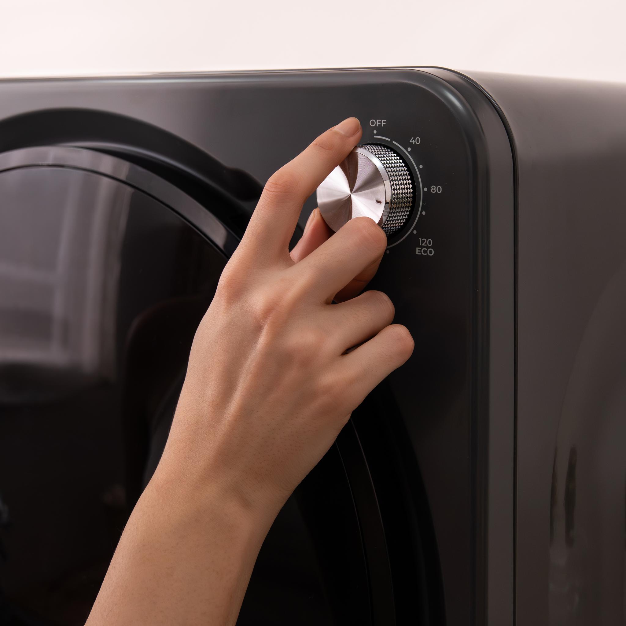 Control giratorio de la secadora CECOTEC Bolero DressCode Dry 3150V Dark con programa ECO