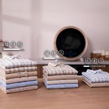 Bolero DressCode Dry 3600V Gold Secadora compacta de evacuación blanca de 3 kg de capacidad, detalle oro cromado, pantalla con iconos a color, 12 programas, secado automático, función vapor y UV Care, tambor Inox con giro bidireccional y sistema antiarrugas Anti-Wrinkle Motion, accesorio para zapatos y funciones Delay Start, KidLock, Modo Refresh.